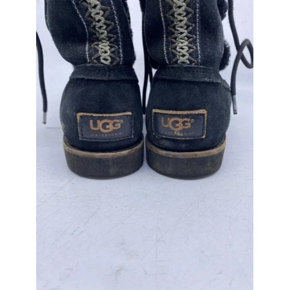 Ugg Australia Black Rugged Lace Up Bootsbooties Si